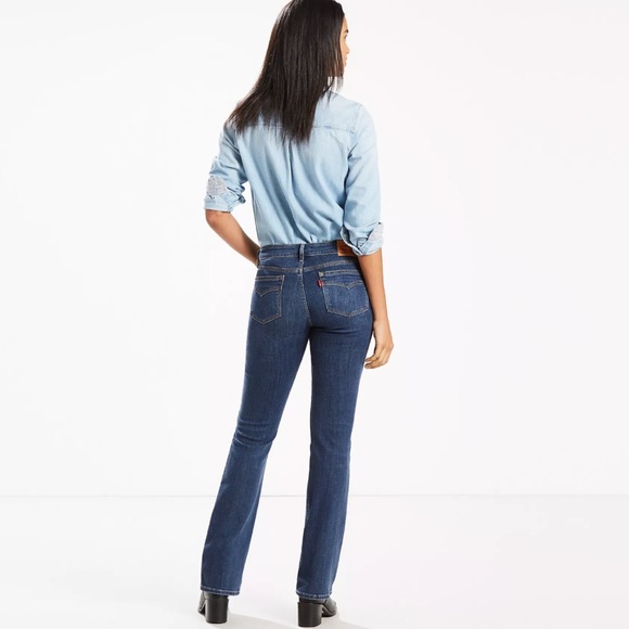 Levi’s - Demi Curve Classic Rise Boot  Women’s Jeans - Picture 2 of 12